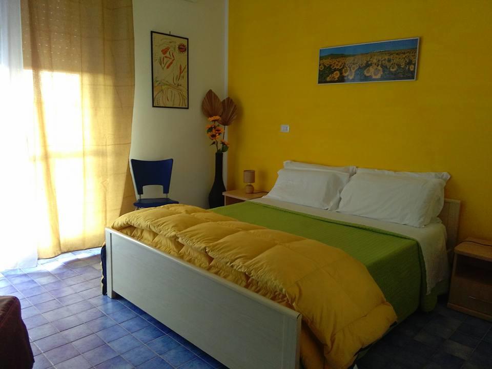 B&B Nido Colorato Fontane Bianche Eksteriør bilde