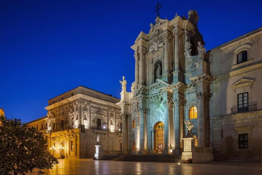 B&B Nido Colorato Fontane Bianche Eksteriør bilde